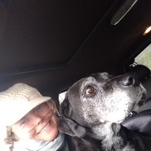 Meet your Posher, Dione